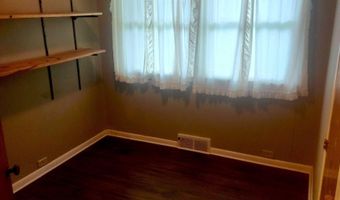 917 NW 3rd St, Abilene, KS 67410