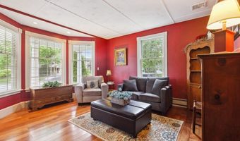 292 Plymouth St, Abington, MA 02351