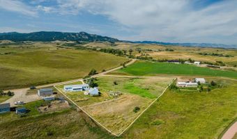 40 Upper Prairie Dog Rd, Banner, WY 82832