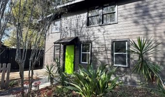 225 E 5TH St A, Apopka, FL 32703