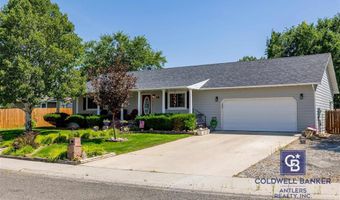 508 River View Dr, Cody, WY 82414