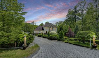 251 Scenic Dr, Blakeslee, PA 18610
