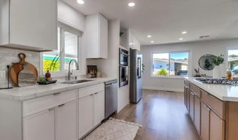 3438 Don Alberto, Carlsbad, CA 92010