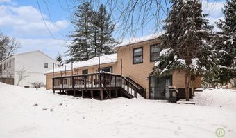 446 Adaway Ave SE, Ada, MI 49301
