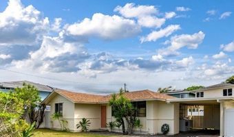 755 Kaipii St, Kailua, HI 96734