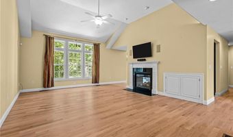 125 West Rd, Cumberland, RI 02864