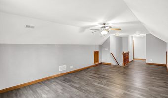6686 Woodcrest Dr, Avon, IN 46123