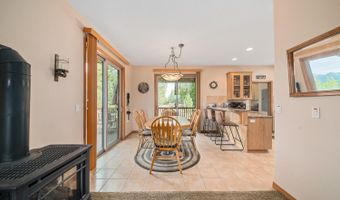 19111 Springfield Ct, Crescent Lake, OR 97733