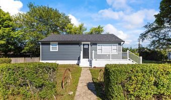 1 Atna Dr, Amityville, NY 11701