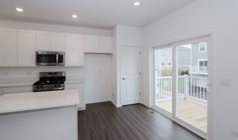 2252 Stonegate Rd, Algonquin, IL 60102