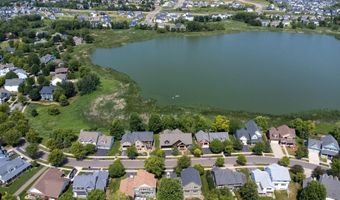 11668 E Laketowne Dr, Albertville, MN 55301