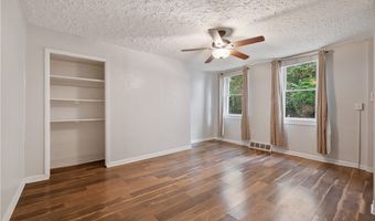 22 Eleanor St, Airville, PA 15203