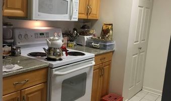 2111 WISCONSIN Ave NW 513, Washington, DC 20007
