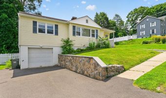 10 Seeley St, Danbury, CT 06810