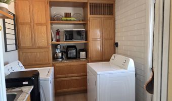 107 Mountain View Ave, Bisbee, AZ 85603