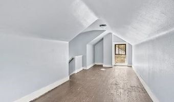 1260 Newton St, Akron, OH 44305