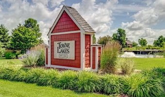 11614 Laketowne Vw, Albertville, MN 55301