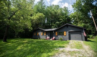9676 Hooper Rd, Athens, OH 45701
