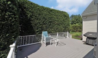 3 Battery Ct, Barnegat, NJ 08005