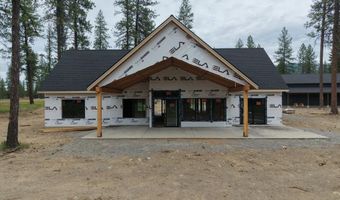 102 Wallace Ln, Blanchard, ID 83804