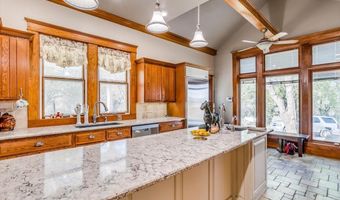 24281 31st Rd, Arkansas City, KS 67005