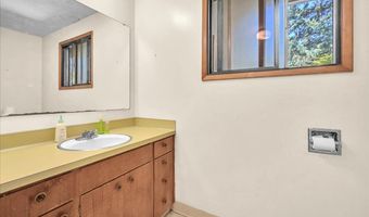 18855 SE RIVER Rd, Milwaukie, OR 97267