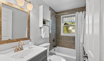 3313 S WEBSTER Ave, Allouez, WI 54301