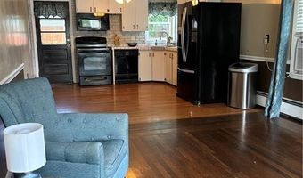 43 Belvedere St, Johnston, RI 02919