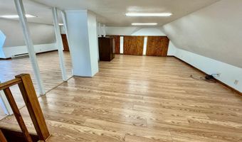 911 Pine St, Atlantic, IA 50022