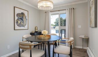 28 Birch St, Beachwood, NJ 08722