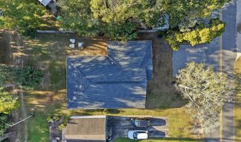 72 13th St, Apalachicola, FL 32320