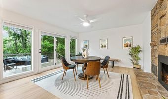 1703 Kimberly Pl, Bentonville, AR 72712