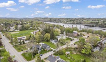 7 John St, Belfast, ME 04915