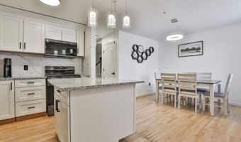 24 Suffolk Ct, Bedford, NH 03110