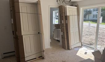 319 Chester Knoll Dr, Bennington, VT 05201