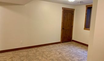 803 Fairfax St, Altoona, WI 54720