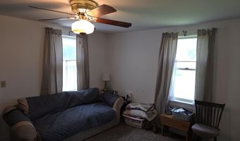 18 Cedar Ln, Belfast, ME 04915