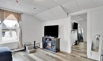 11 Addison St, Bristol, CT 06010