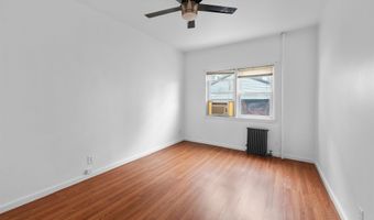 172 W 49TH St 1, Bayonne, NJ 07002