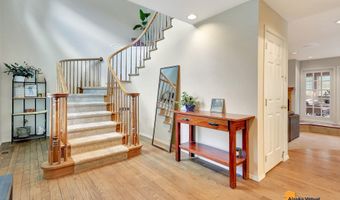 7521 Labrador Cir, Anchorage, AK 99502