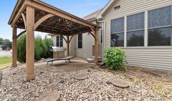 1892 N SUNRISE Ln, Appleton, WI 54913
