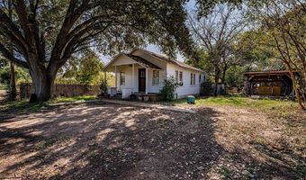 406 Live Oak St, Alleyton, TX 78935