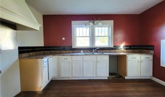 318 3rd St, Beaver, WV 25813