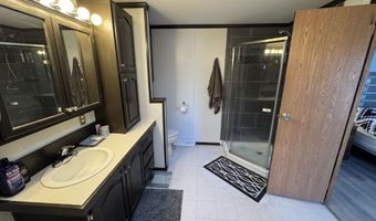 40 Upper Prairie Dog Rd, Banner, WY 82832