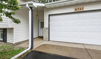 6541 134th St W, Apple Valley, MN 55124