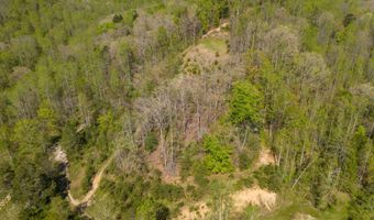 22 Still Hand Ln, Beattyville, KY 41311