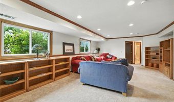 15913 Garrett Dr, Apple Valley, MN 55124