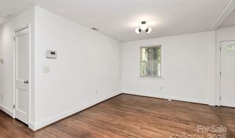 1515 Winston Dr, Charlotte, NC 28205