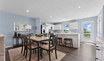 182 Captain Trl, Seville, OH 44273