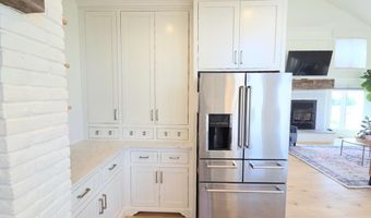 2155 S Foothill Rd, Ammon, ID 83401